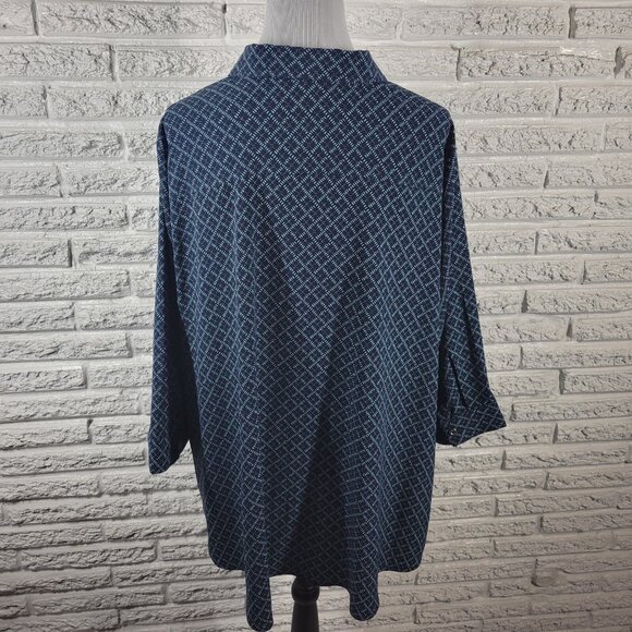 Catherines Plus Size 2X Blue Geometric Top 3/4 Sleeve Quarter Zip GEO58XE - Picture 7 of 9